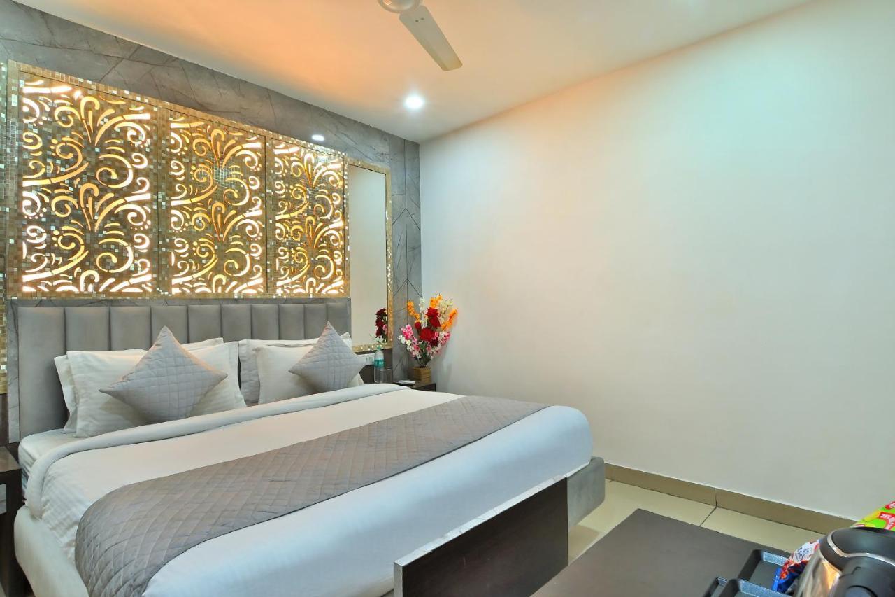 Hotel Bella Vista- นิวเดลี ภายนอก รูปภาพ